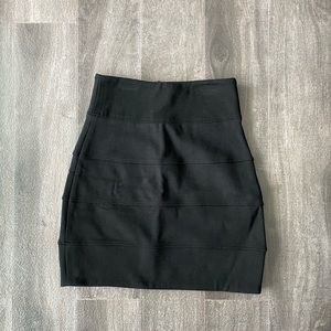 Women’s Talula black skirt